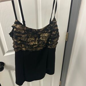 NWOT FAITH 21 top.